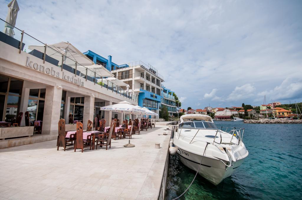 Hotel Maxim Božava Εξωτερικό φωτογραφία