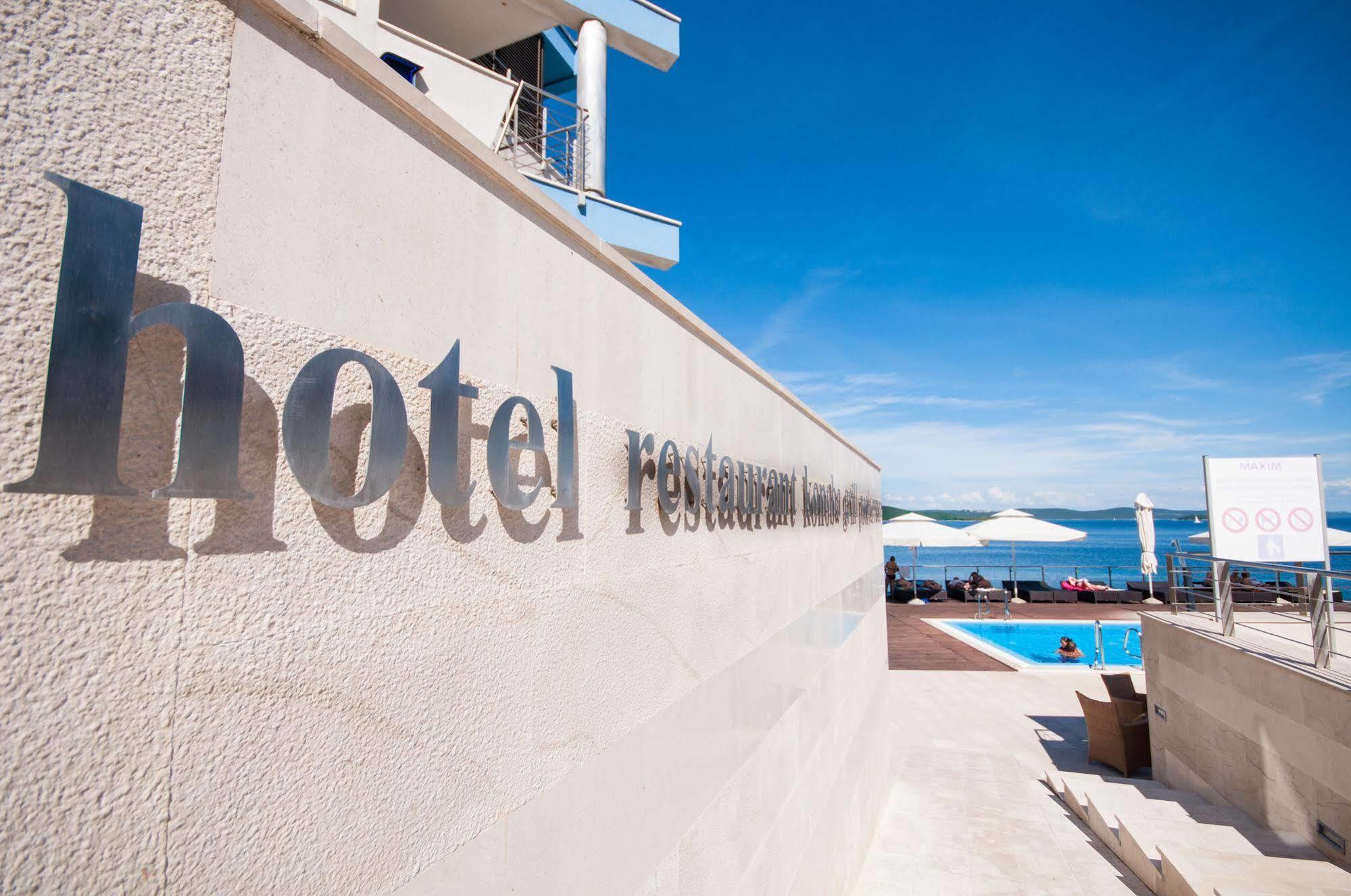 Hotel Maxim Božava Εξωτερικό φωτογραφία